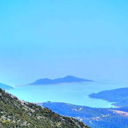 Vilă Korunakli Avangard Islamlar (Mediterranean)